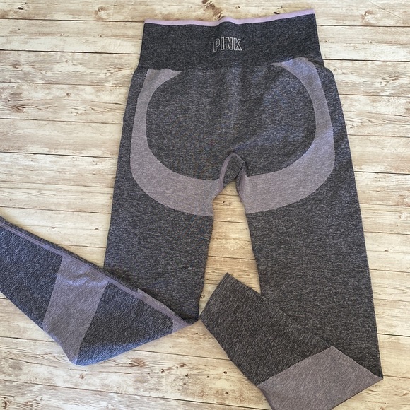 PINK SEAMLESS - Picture 2 of 8